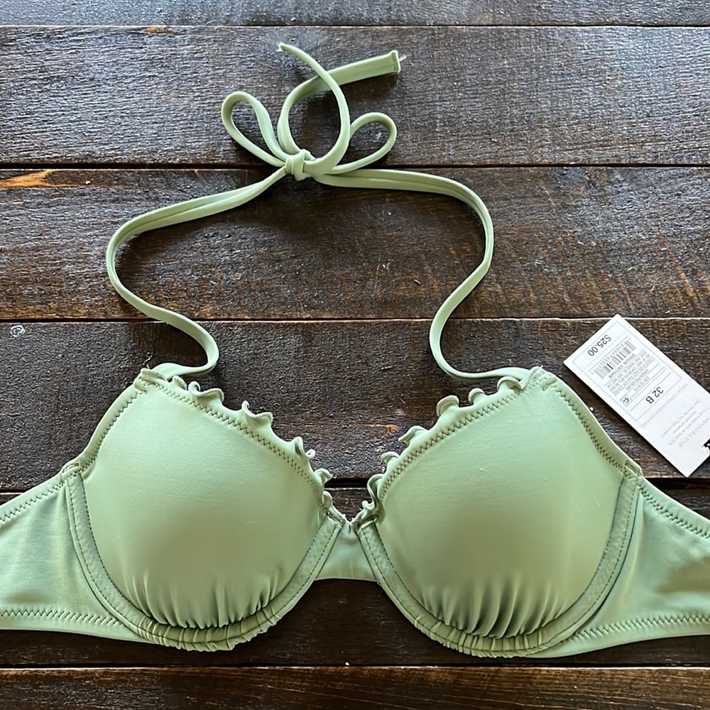 New target green bikini top by shade & shore 32B